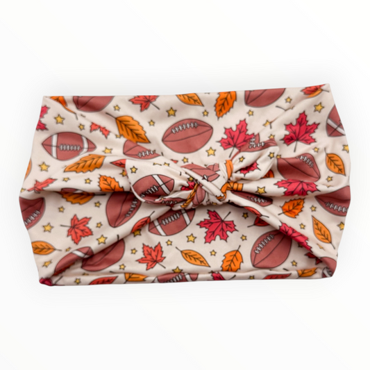 FOOTBALLS & LEAVES - LUXE