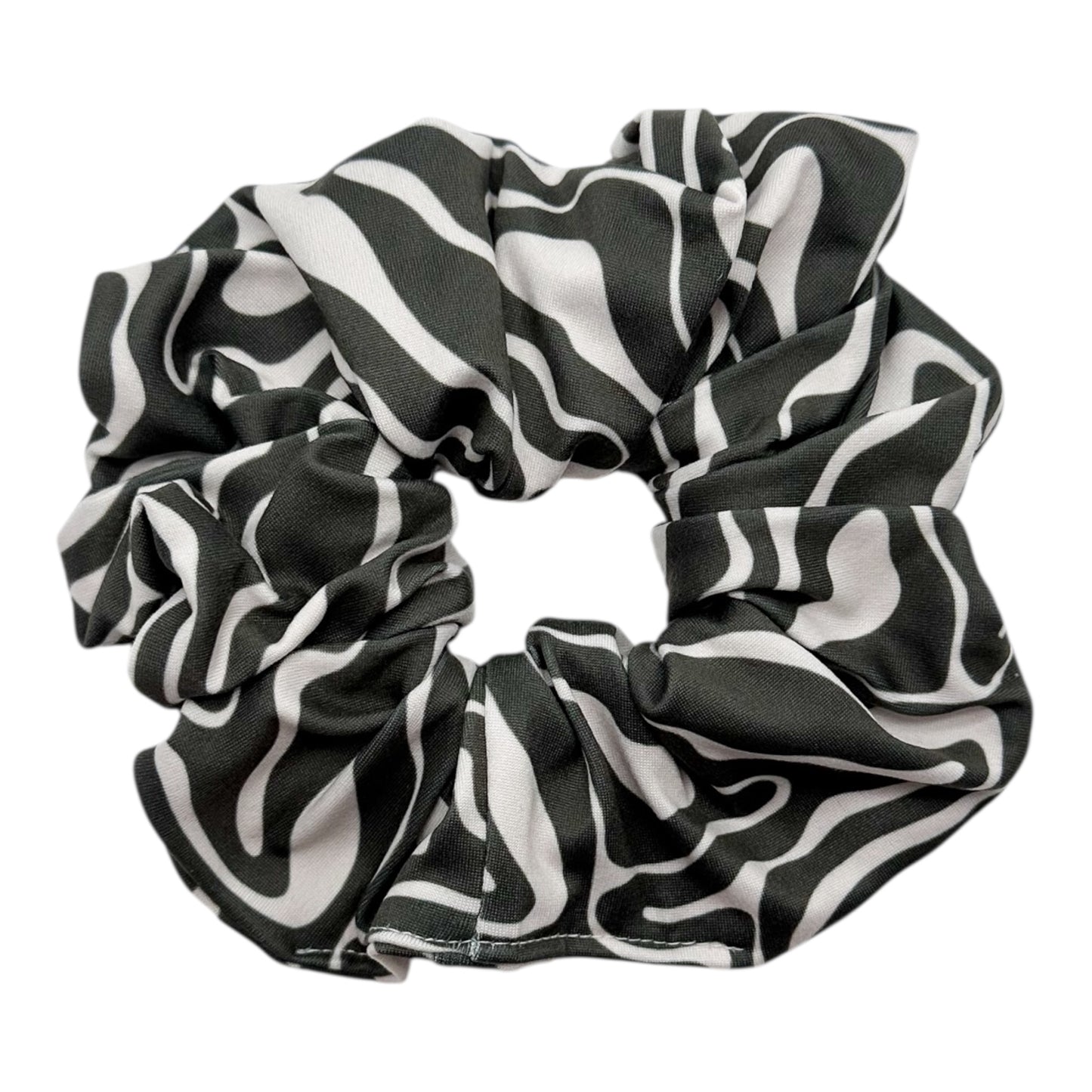 BLACK & WHITE GROOVY WAVES - OVERSIZED SCRUNCHIE