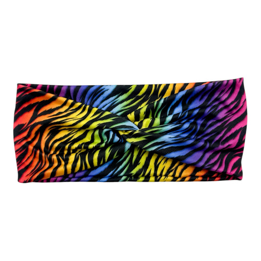 BLACK TIGER ON RAINBOW - FRONT KNOT