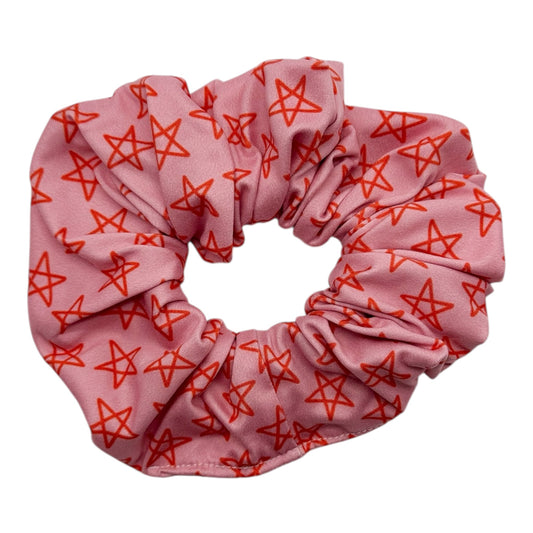 RED STARS ON PINK - OVERSIZED SCRUNCHIE