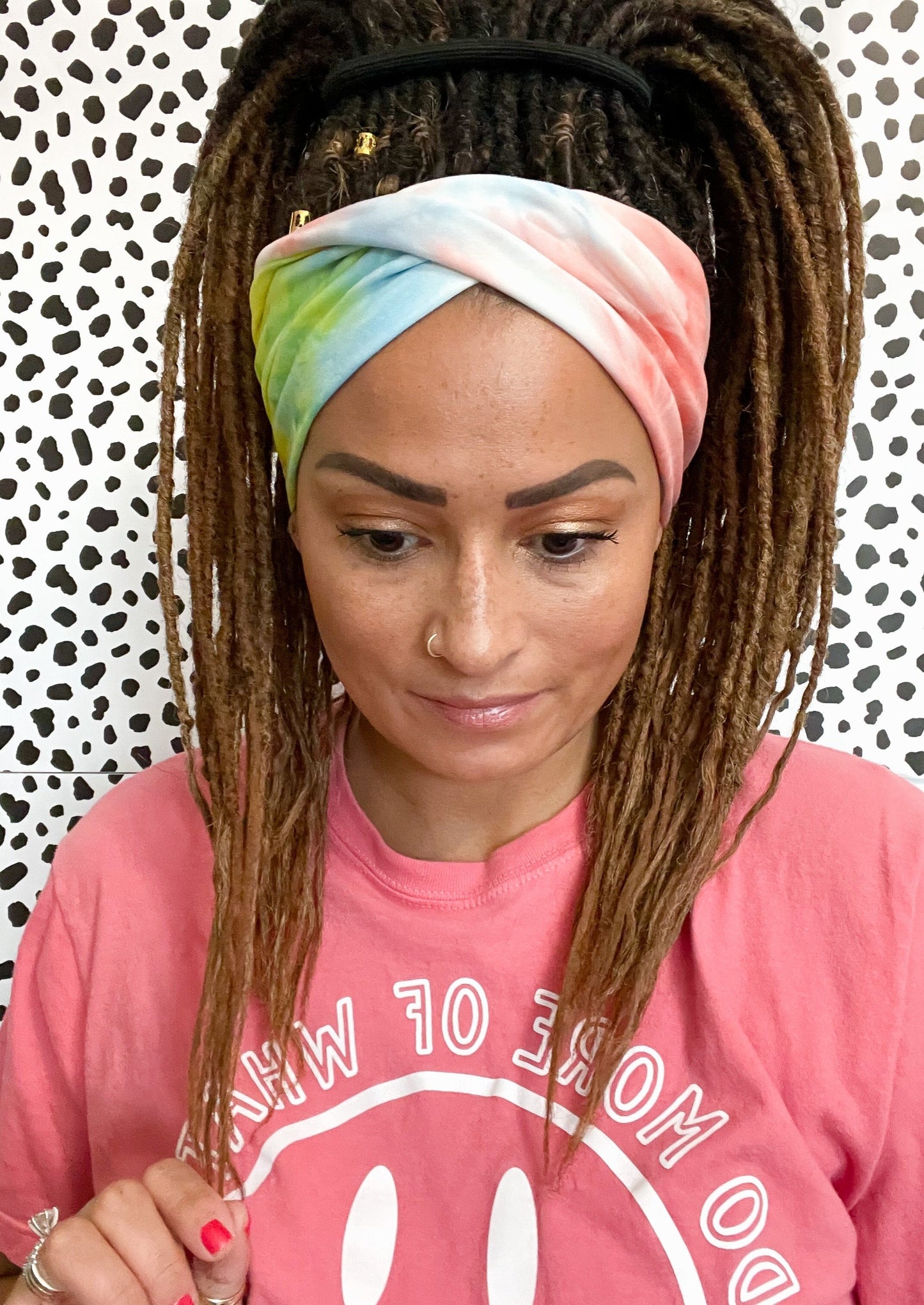 BLACK & WHITE CHECKERS - LUXE