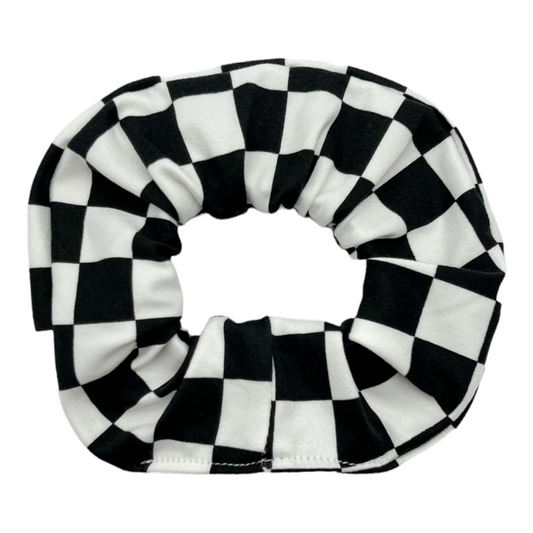 BLACK & WHITE CHECKERS - REGULAR SCRUNCHIE
